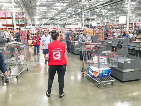 Costco employment openings - Additionally, our employees get a free Costco membership! Our position requirements include: Communications - Articulates information, both verbally and in writing, in a way that can be easily understood via phone calls and/or member facing chats. Member Service – Exhibits a professional demeanor while assisting members in a prompt and effective …